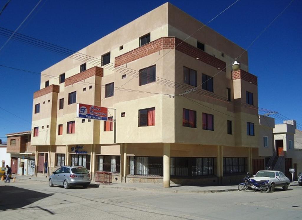 لا كوياكا Hotel Frontera المظهر الخارجي الصورة